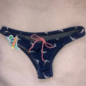 NWT Jolyn Navy Dolphin Print Drawstring Bottoms!